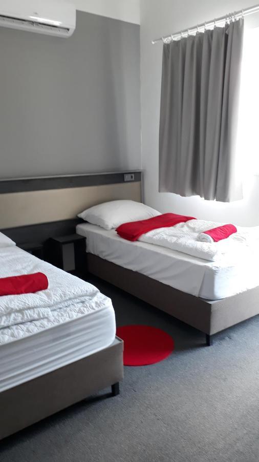 No Stress Panzio-Pizzeria-Sporttabor Bed & Breakfast Harkany Ngoại thất bức ảnh