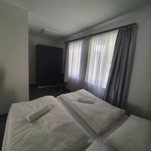 No Stress Panzio-Pizzeria-Sporttabor Bed & Breakfast Harkany Ngoại thất bức ảnh
