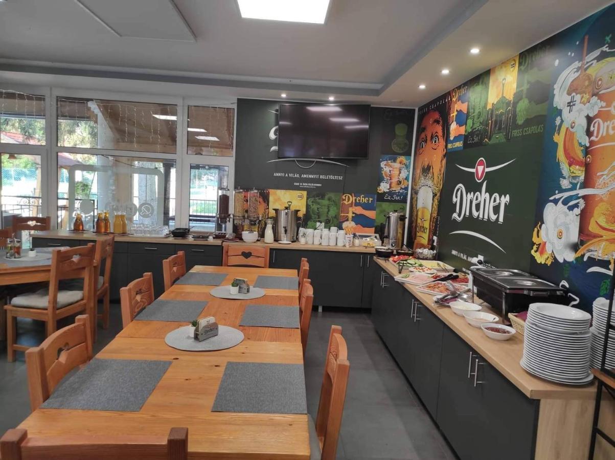 No Stress Panzio-Pizzeria-Sporttabor Bed & Breakfast Harkany Ngoại thất bức ảnh